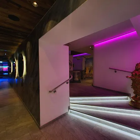 Alpen Laerchenhof Lermoos