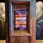 Aparthotel Alpen Laerchenhof 3*
