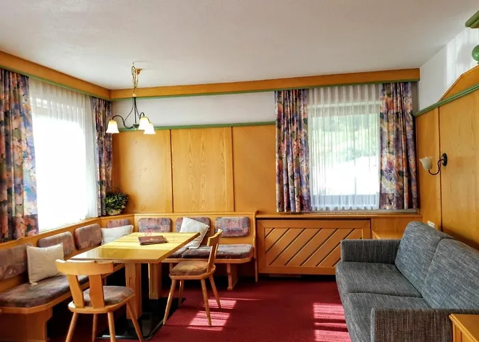 Apartmanhotel Alpen Laerchenhof Lermoos