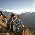 Alpen Laerchenhof Lermoos