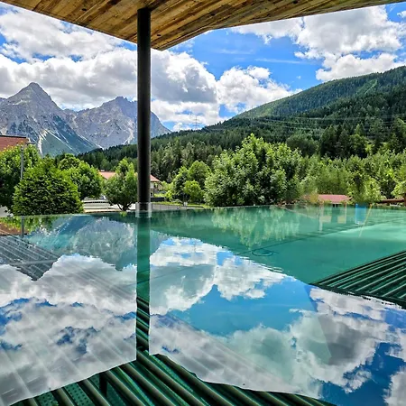 Alpen Laerchenhof Ξενοδοχείο με διαμερίσματα Lermoos