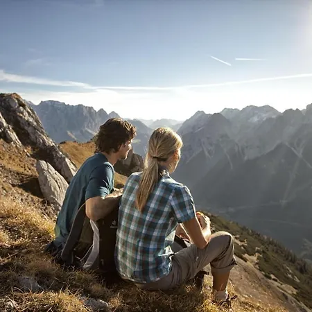 Alpen Laerchenhof Lermoos